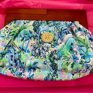 Lilly’s House clutch by Lilly Pulitzer